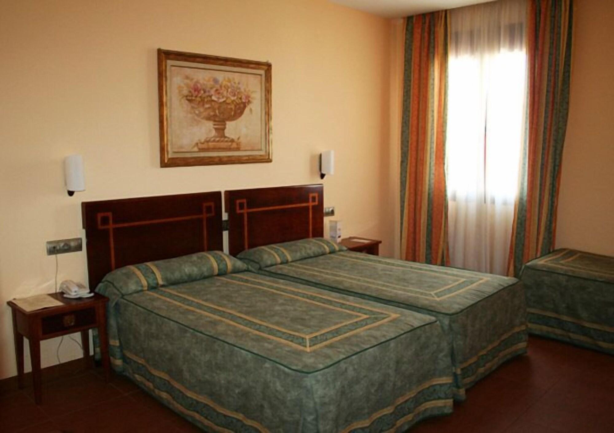 Hotel Mm Antequera Extérieur photo