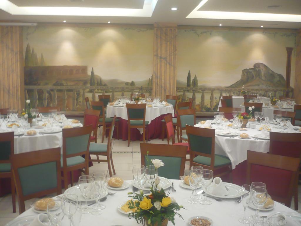 Hotel Mm Antequera Extérieur photo