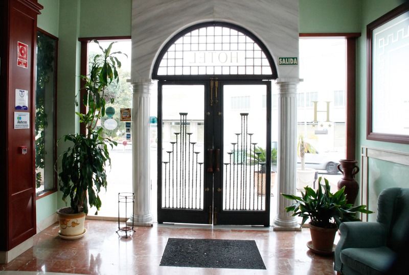 Hotel Mm Antequera Extérieur photo