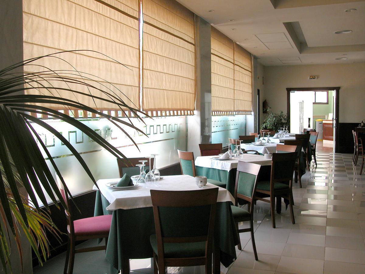 Hotel Mm Antequera Extérieur photo